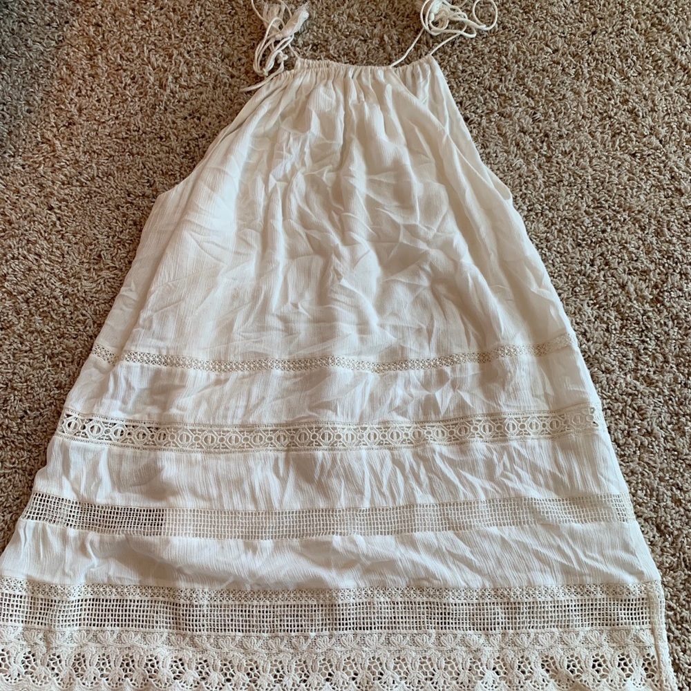 White dress with lace